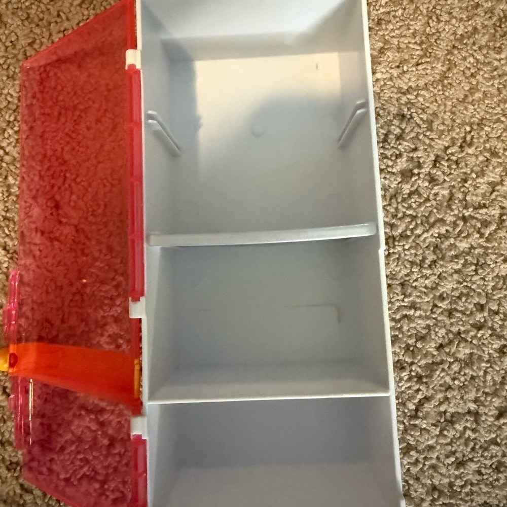 LOL Surprise toy refrigerator - Picture 6 of 6